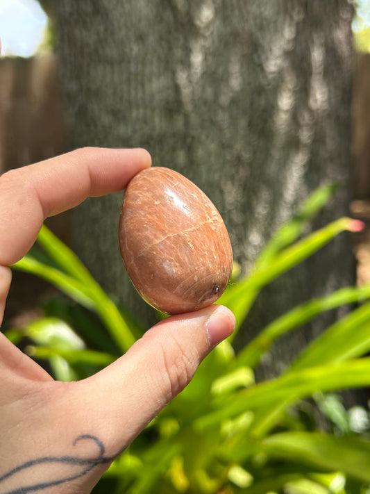 Peach Moonstone Egg