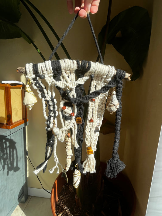 Salty Tail Macrame